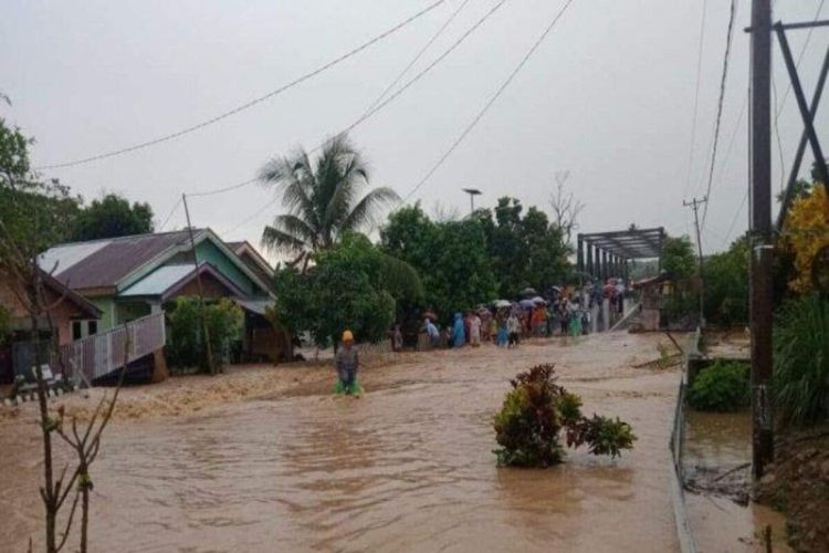 Bolaang Mongondow Timur Diterjang Banjir, 23 Rumah Terendam, 3 Rumah Hanyut